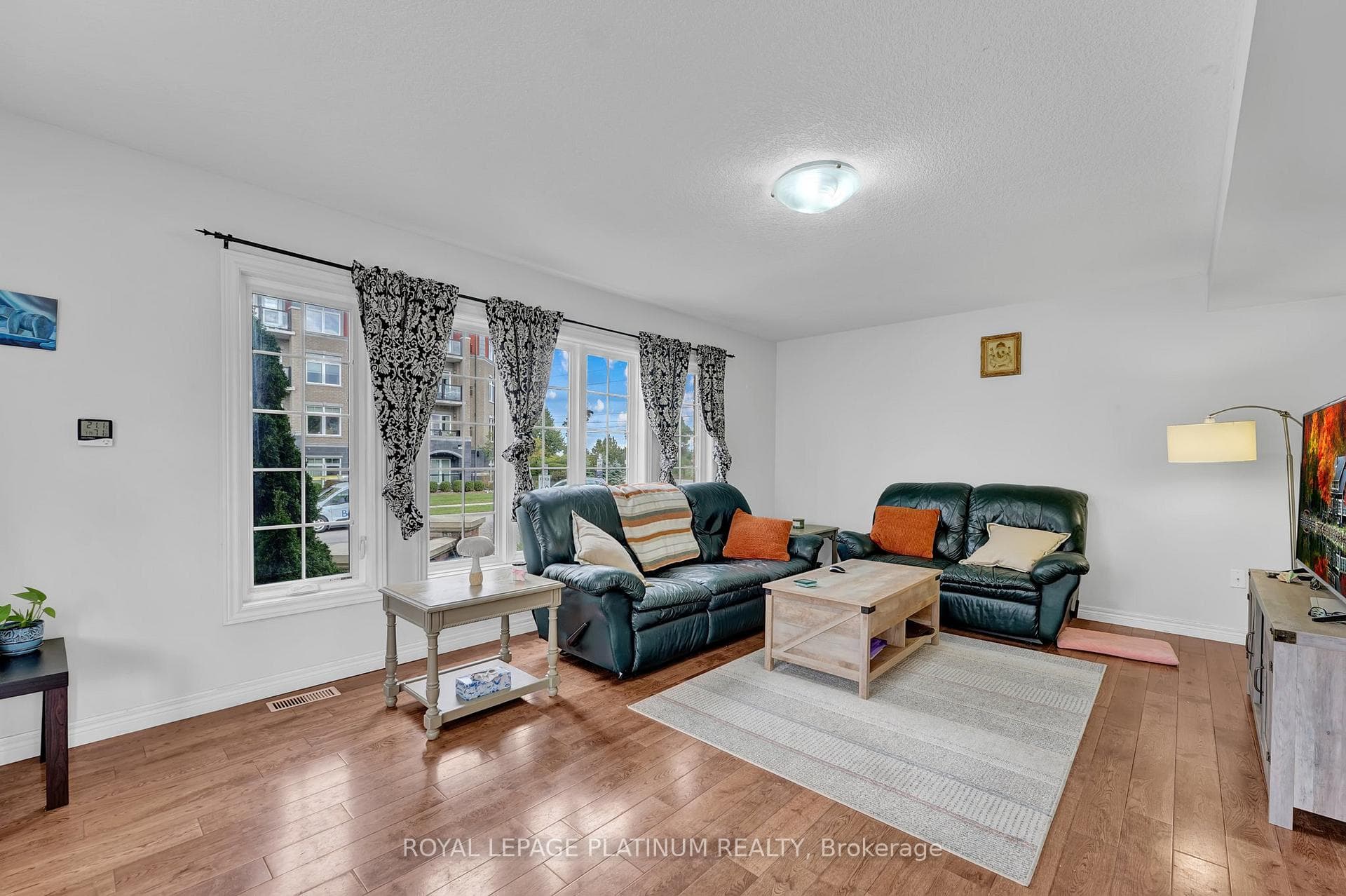 105 Bard Boulevard Unit 50 photo 5