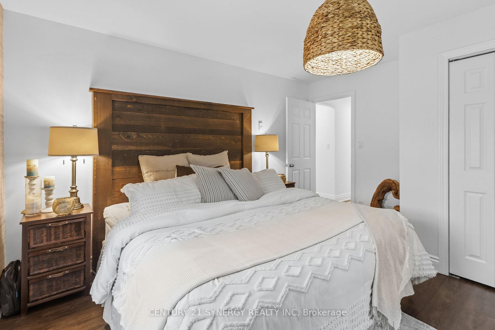 877 River Road photo 27
