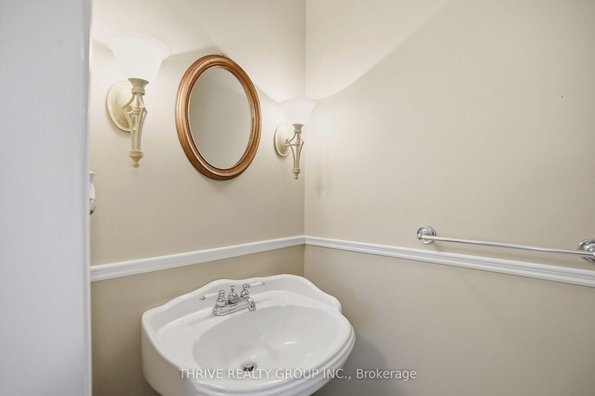 9650 Joanne Avenue photo 23