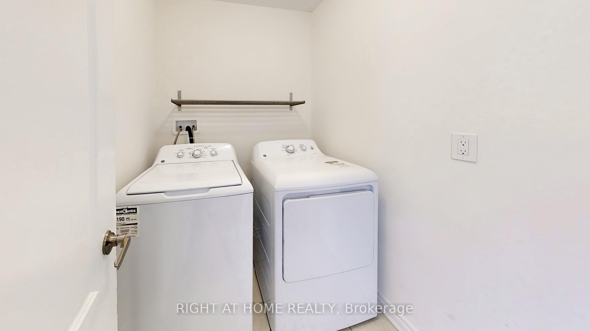 5 Casely Avenue photo 18