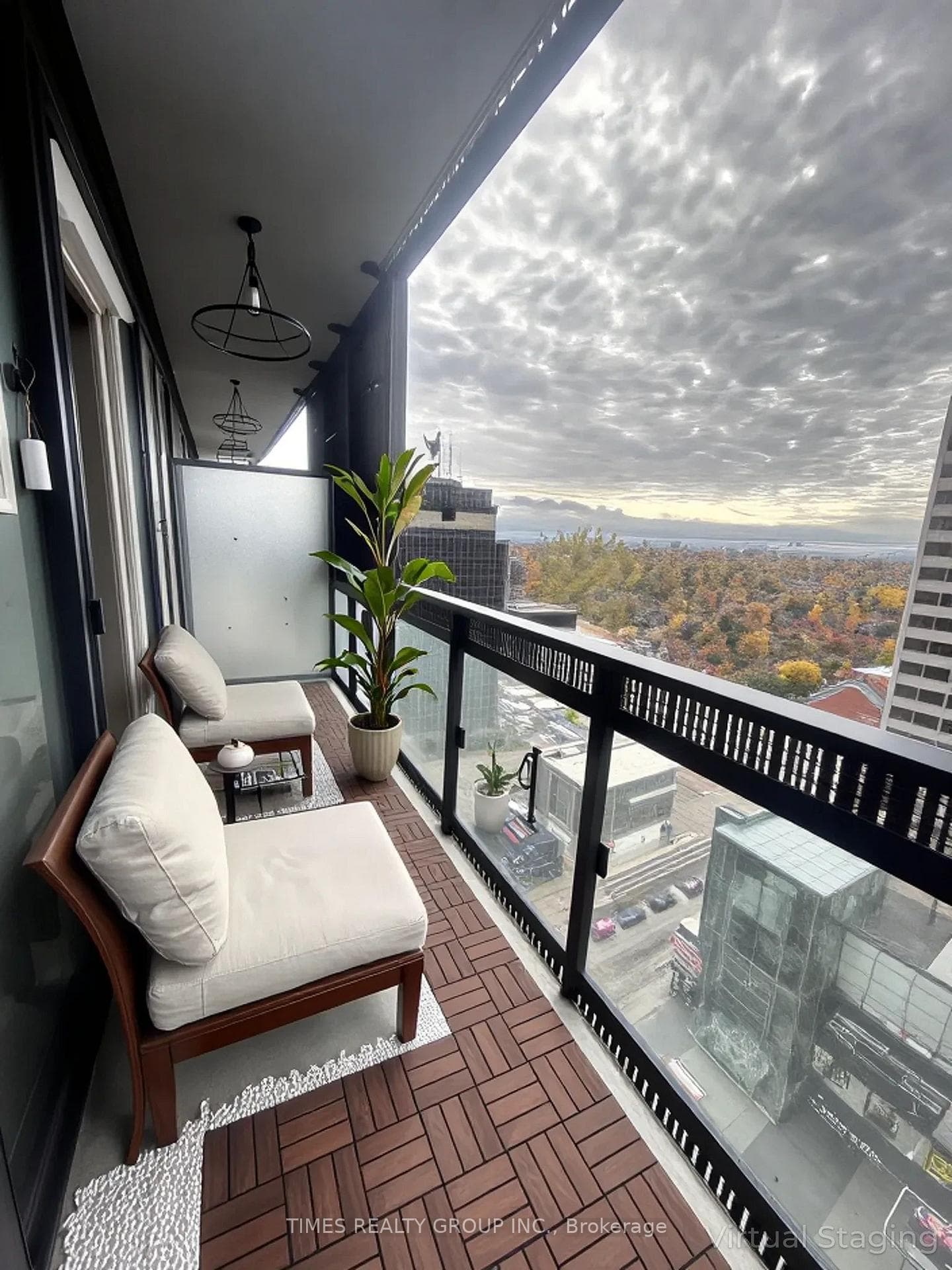 8 Eglinton Avenue Unit 1102 photo 8