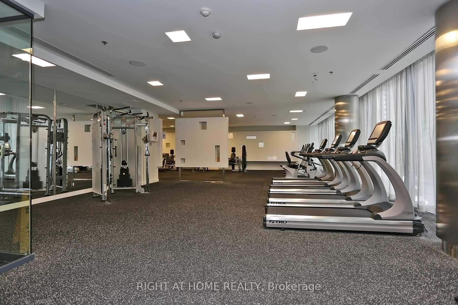 28 Ted Rogers Way Unit 2211 photo 7