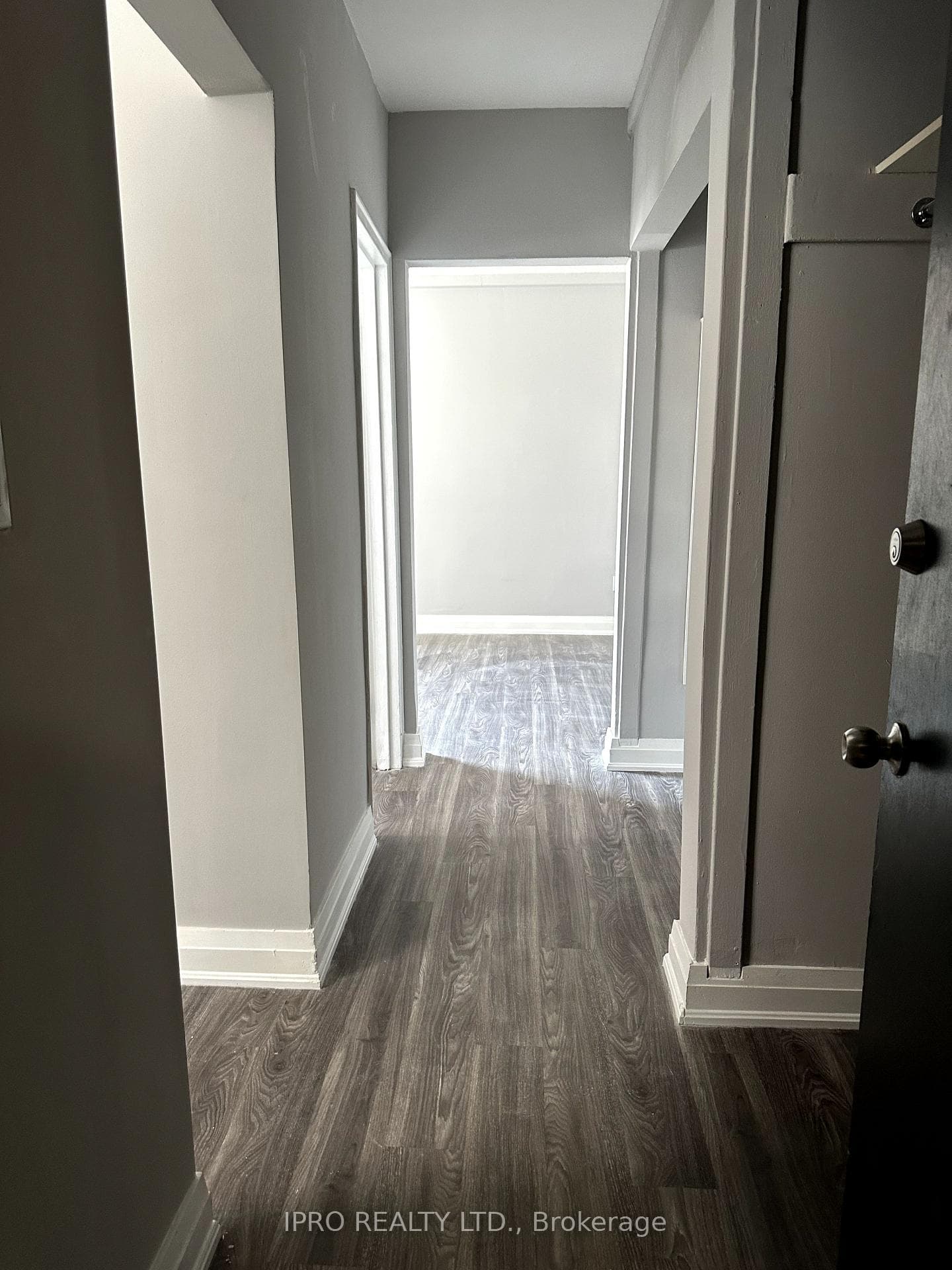 6 Seventeenth Street Unit 1 photo 5