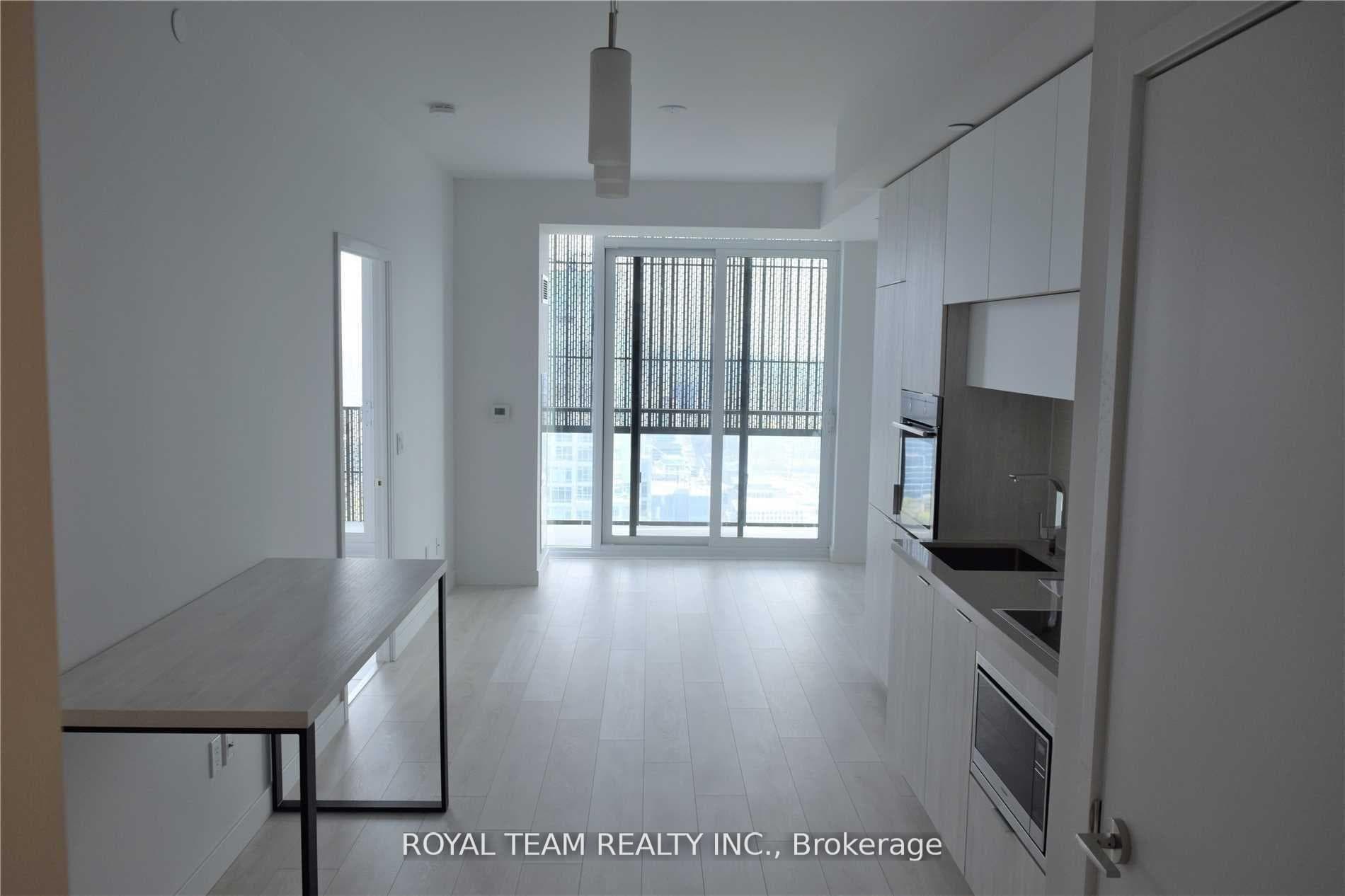 8 Eglinton Avenue Unit 4412 photo 9