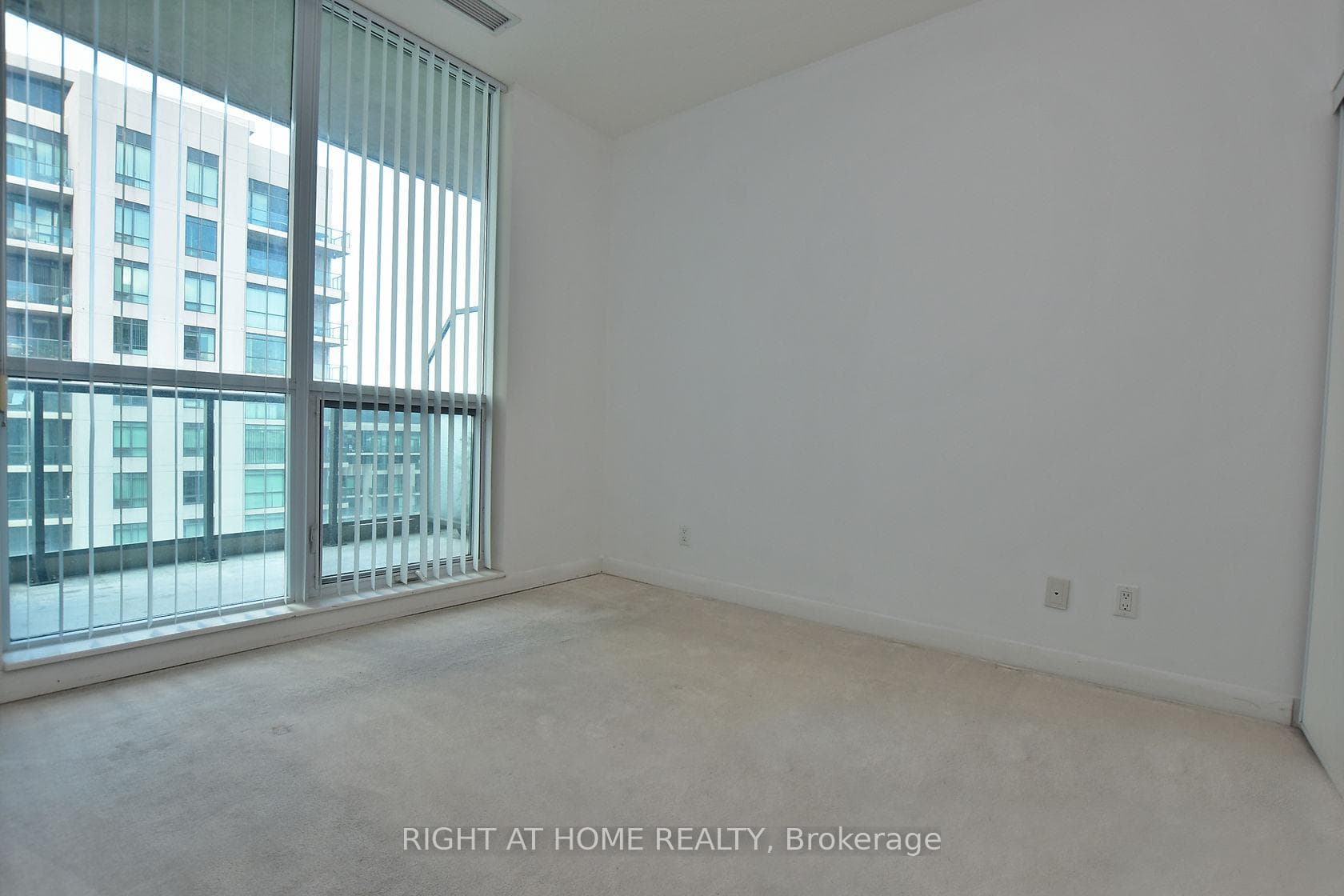 215 Sherway Gardens Road Unit 2805 photo 38