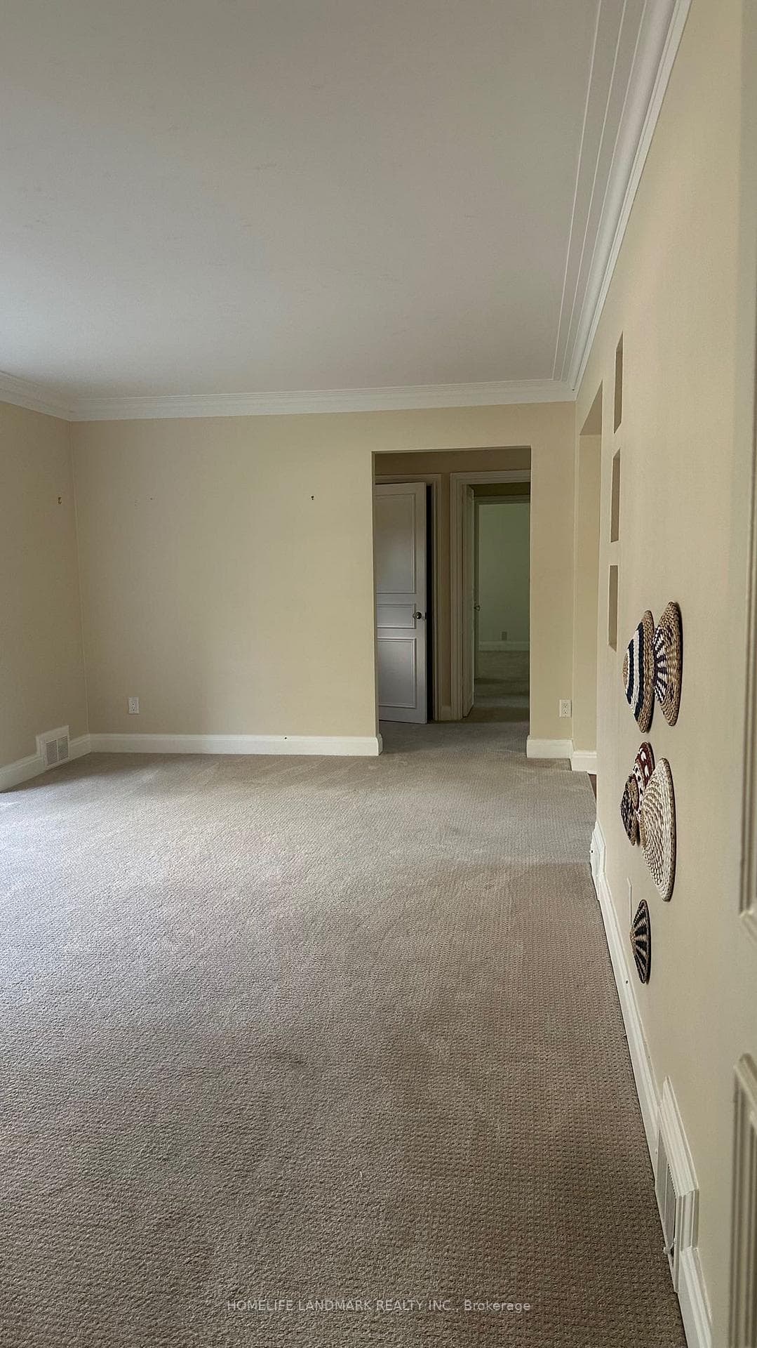 1 Braeside Crescent photo 2