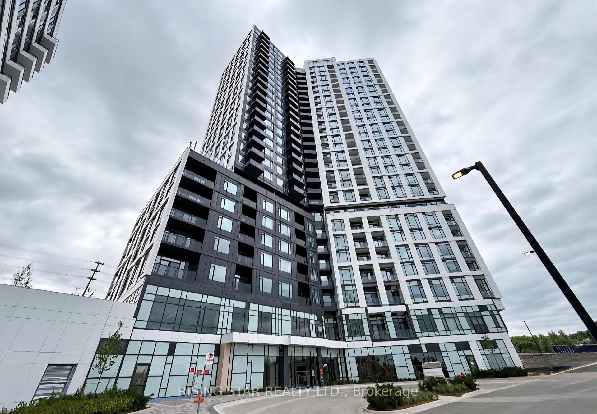 2495 Eglinton Avenue Unit 1209 photo 1