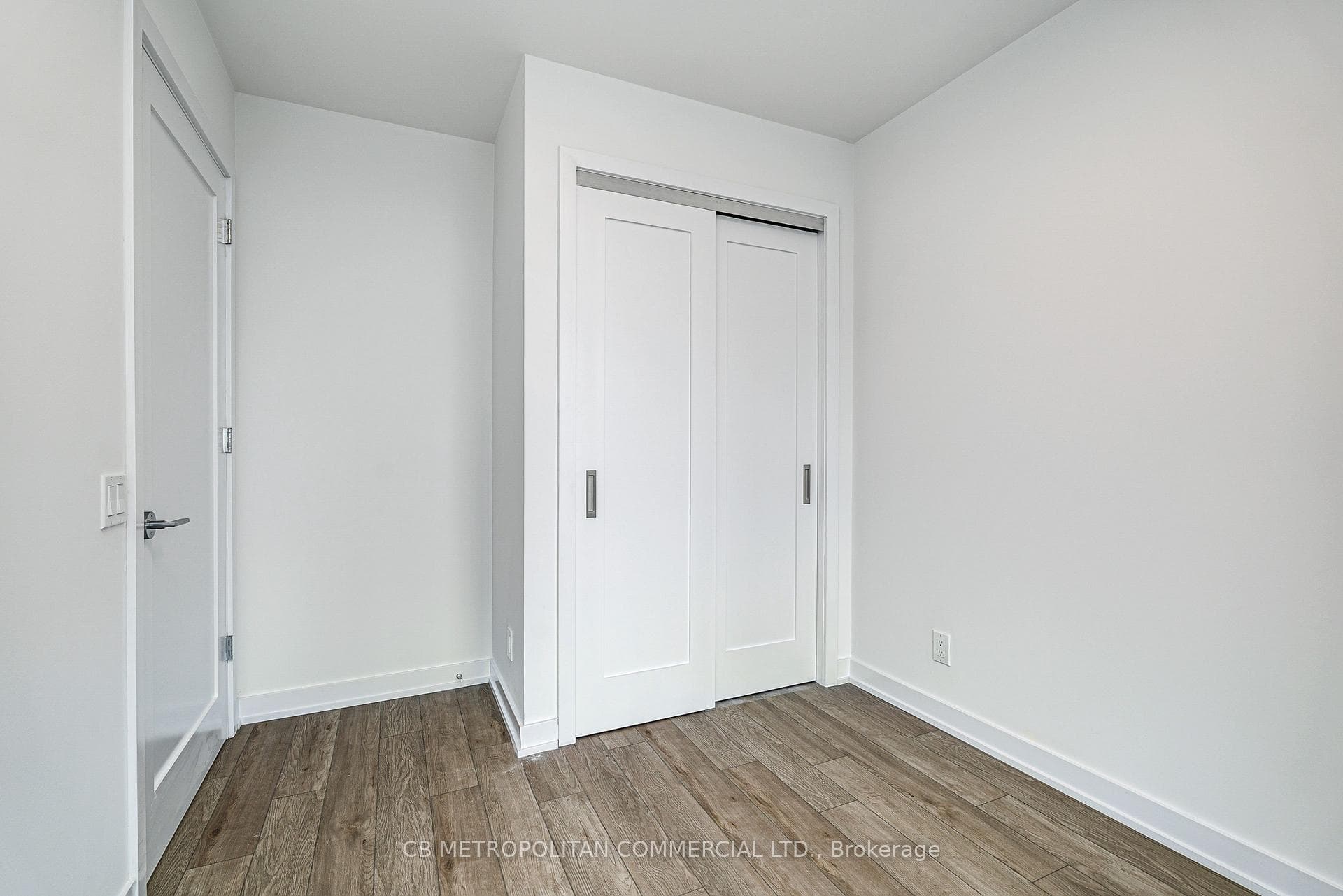 2946 Dundas Street West Street Unit 510 photo 13