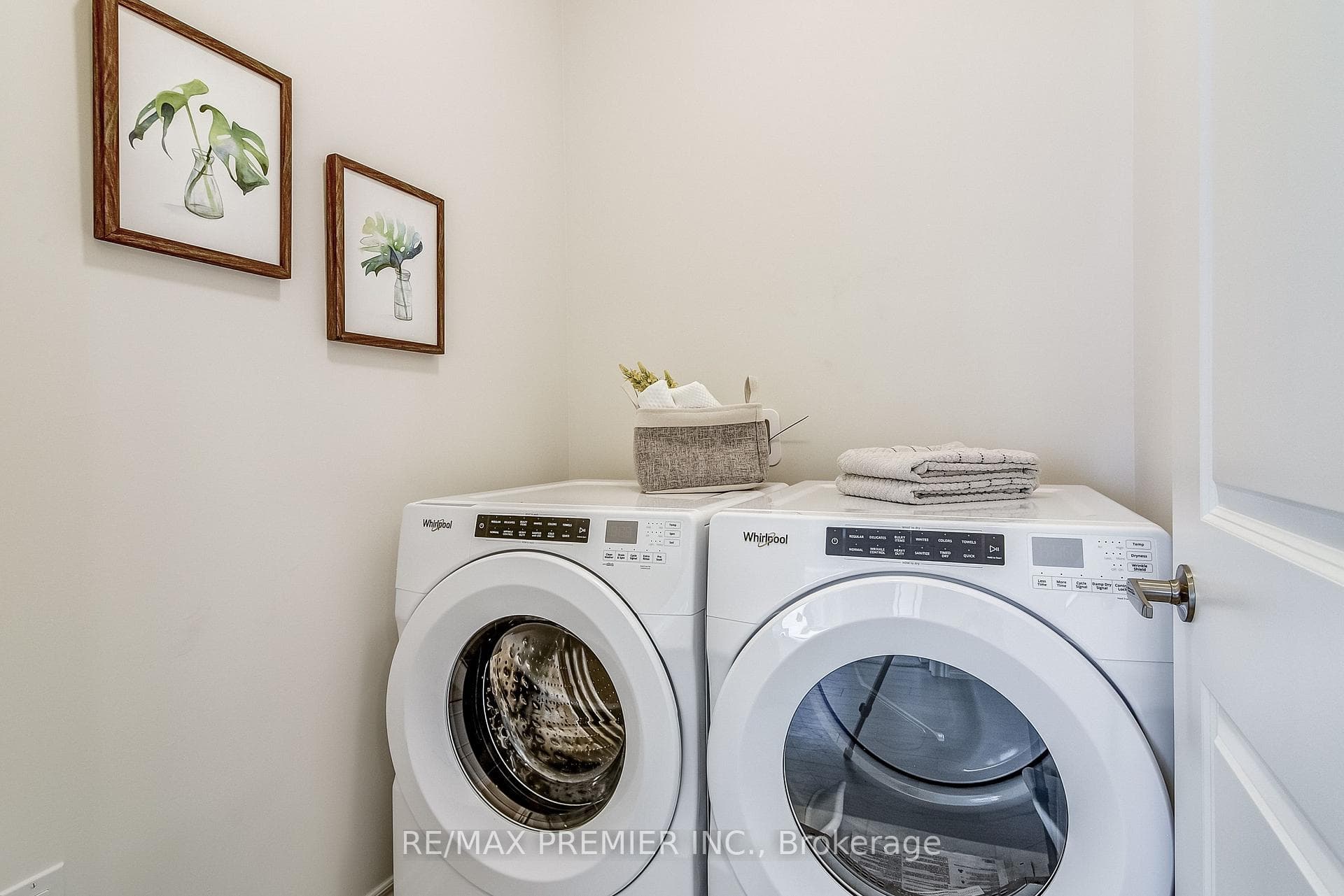 124 ARMILIA Place photo 19