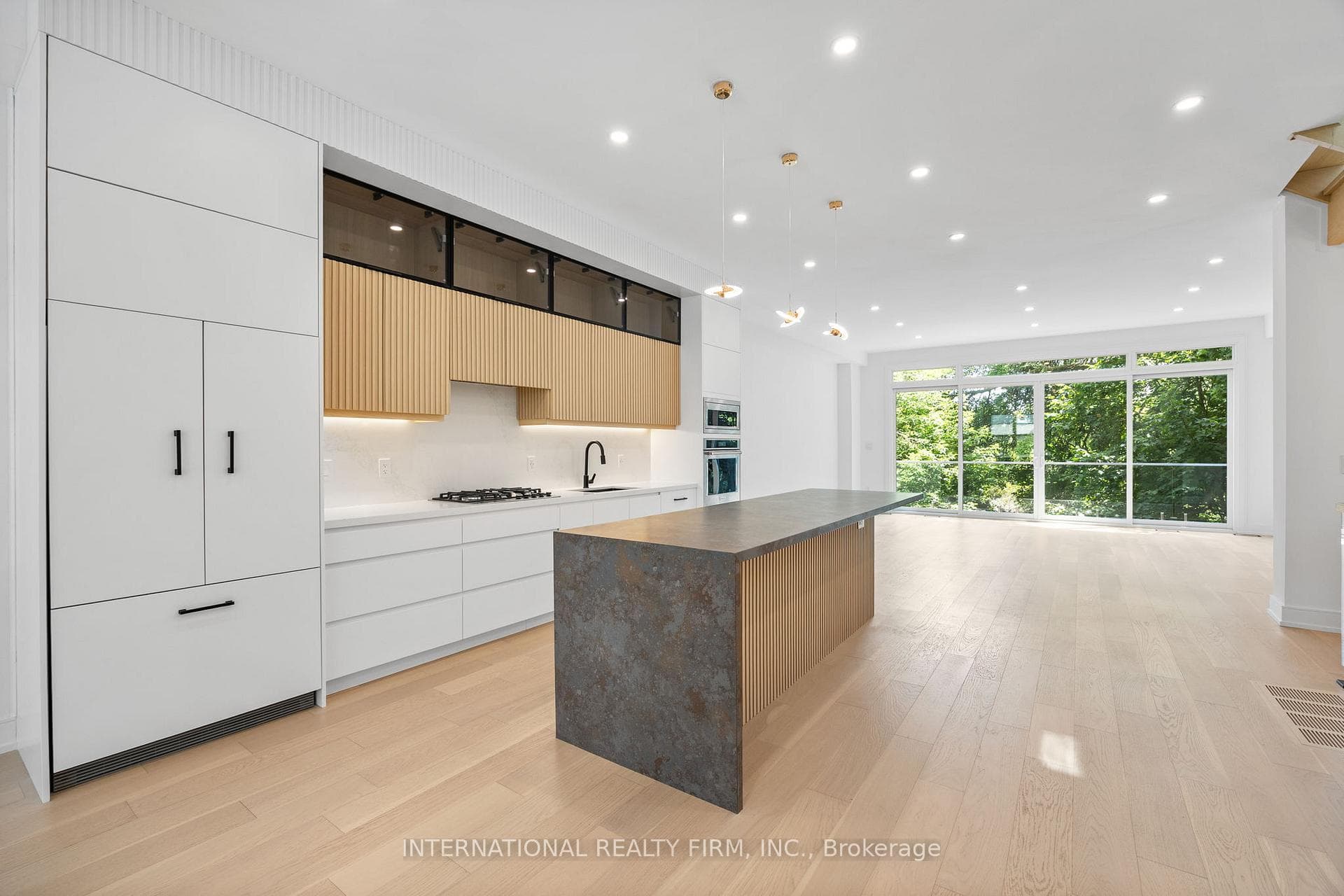 19 Ivy Avenue photo 1