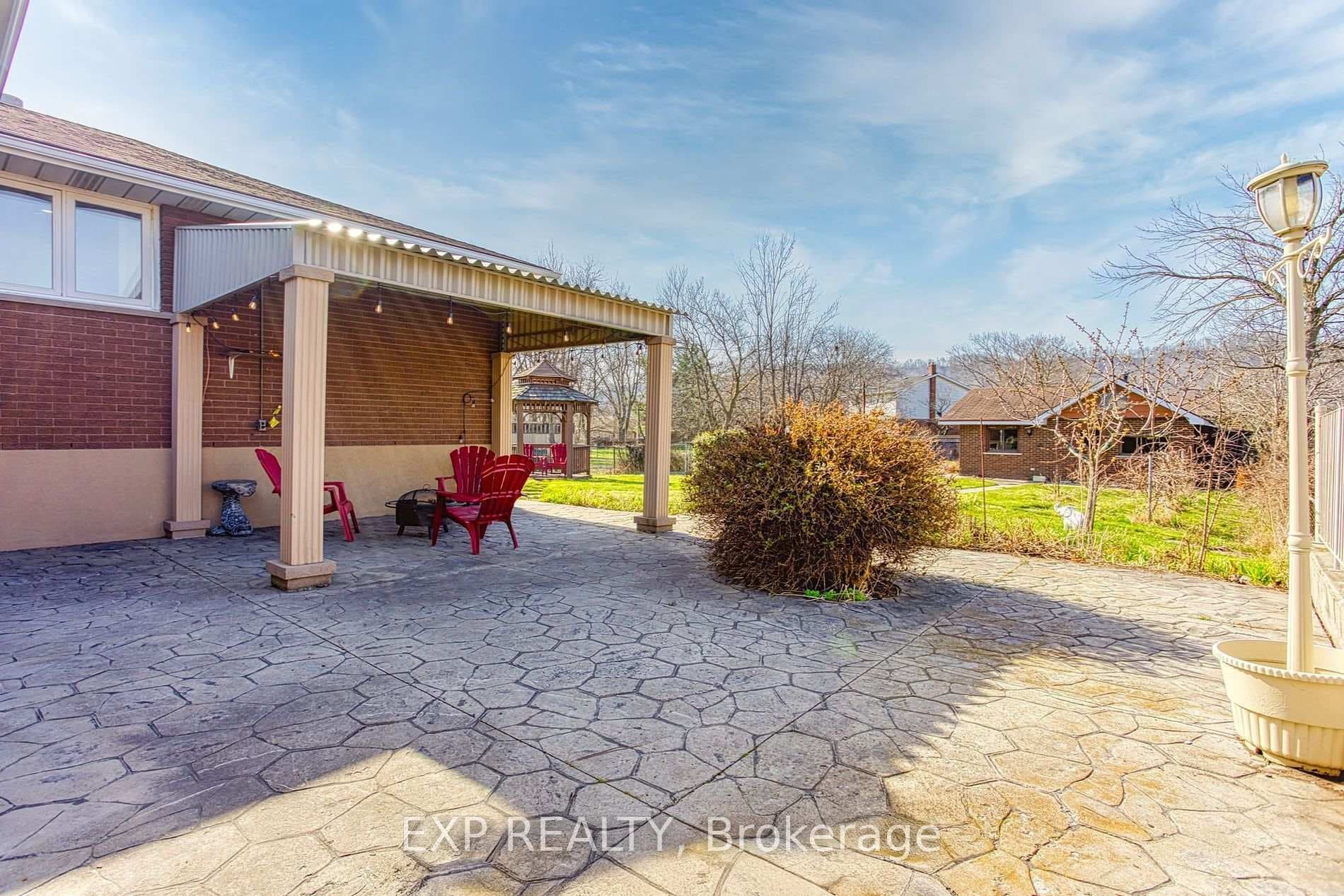 1204 Highway 8 N/A Unit Main photo 22