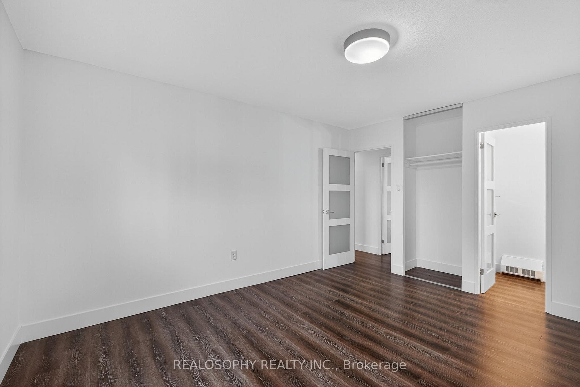 15 Elizabeth Street Unit 905 photo 31