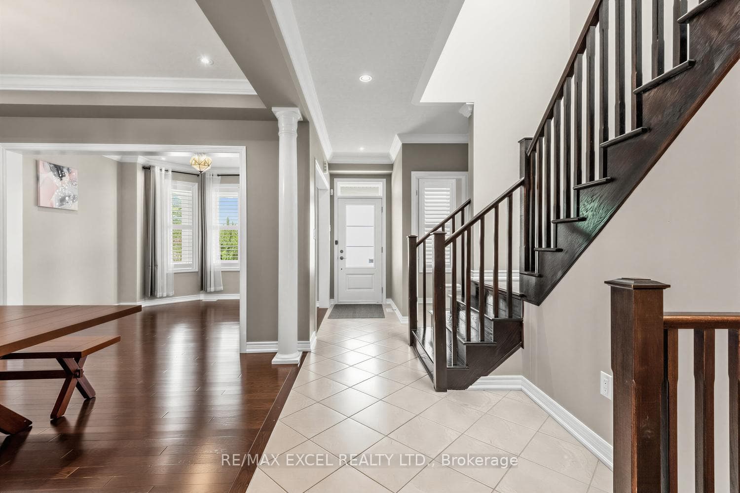 25 Demott Avenue photo 6