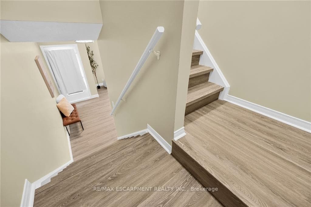 912 Rymal Road Unit 15 photo 25