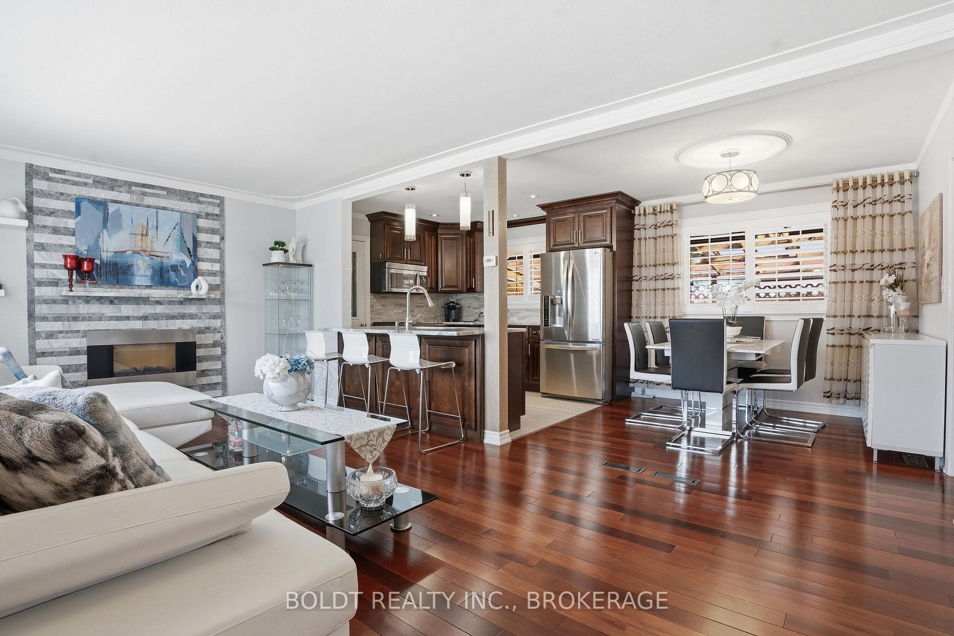 628 Vine Street photo 10