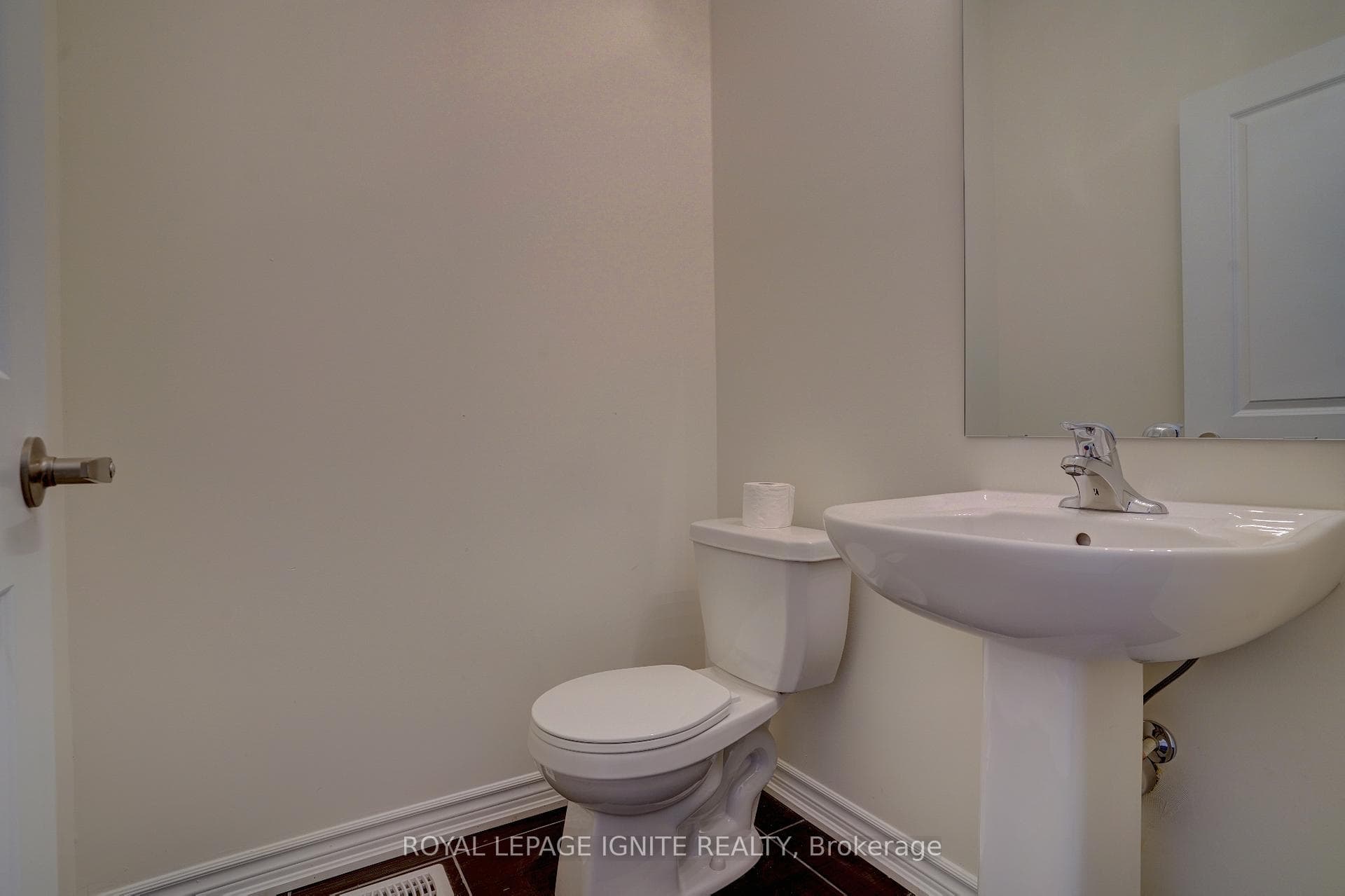 2423 Angora Street photo 13