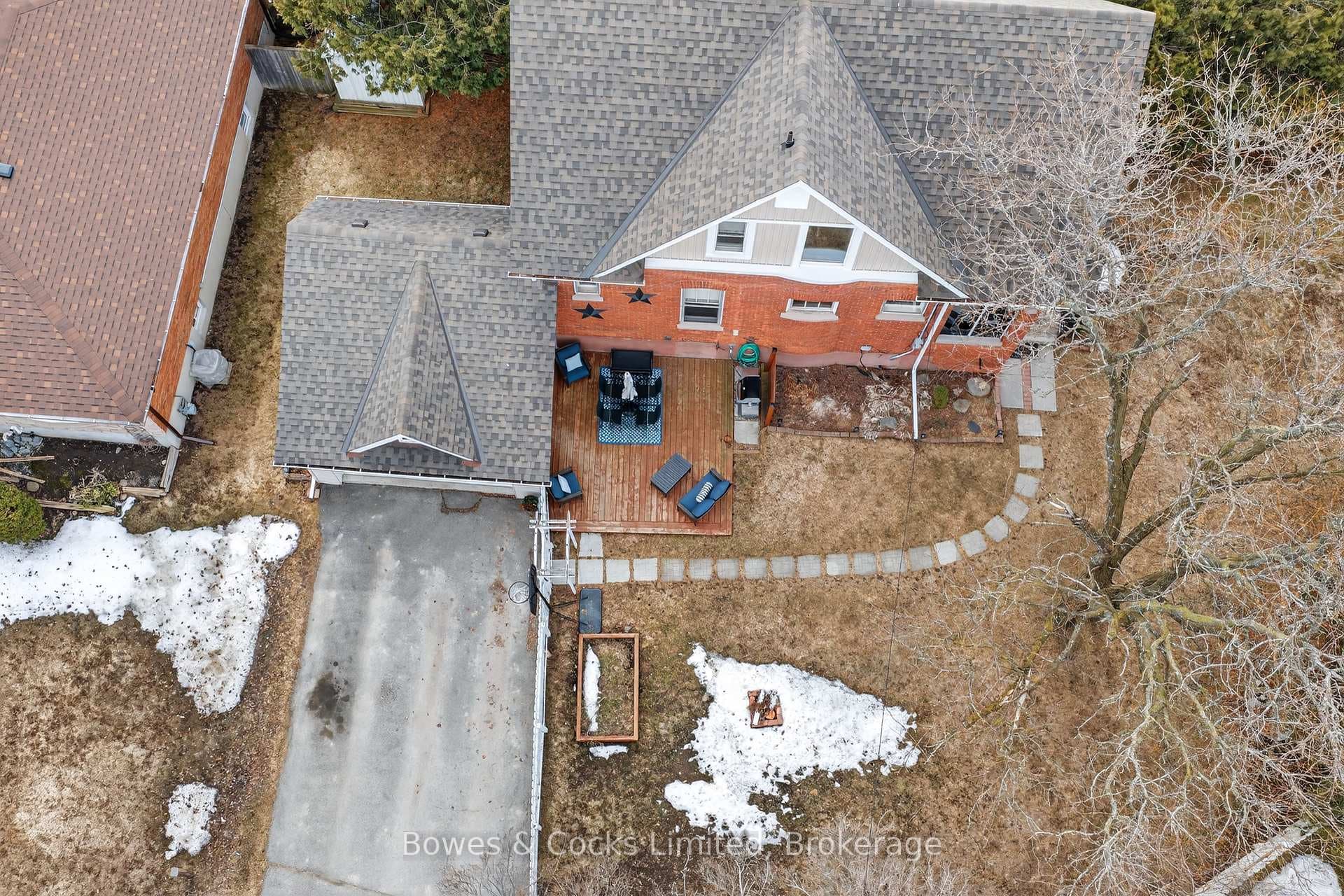 270 William Street photo 47