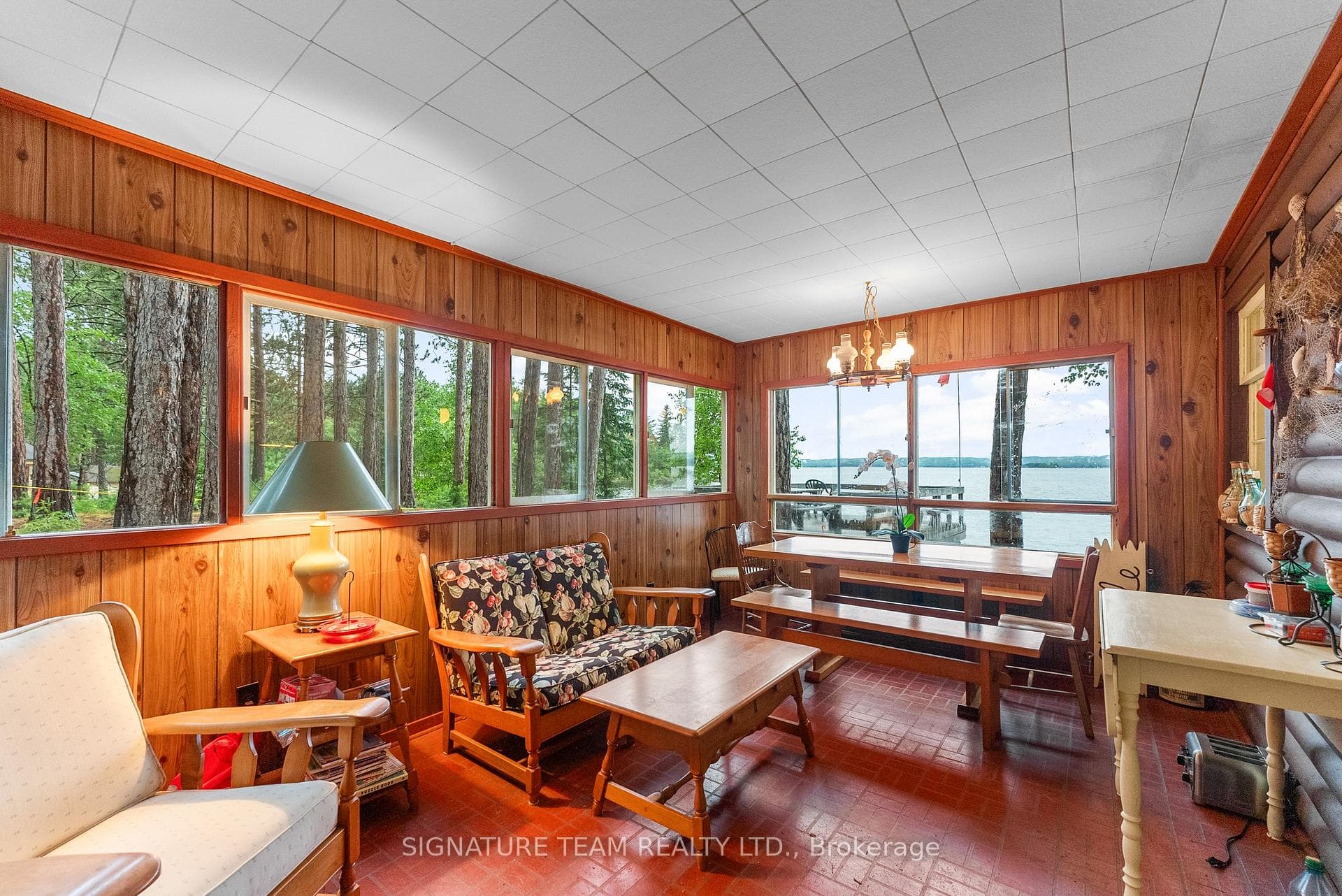 2238 B Round Lake Road photo 6
