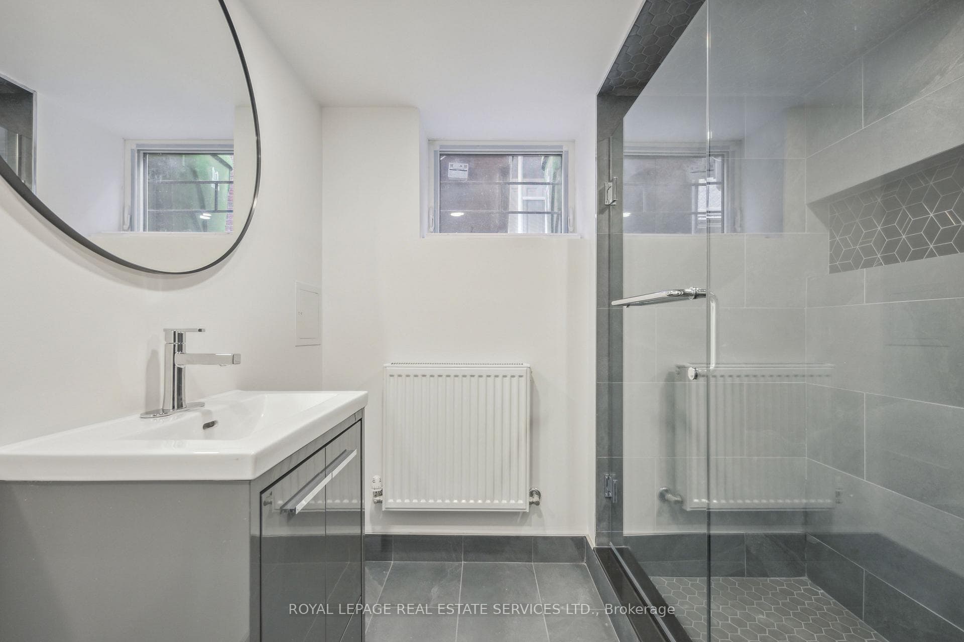 21 Holbrooke Avenue photo 26