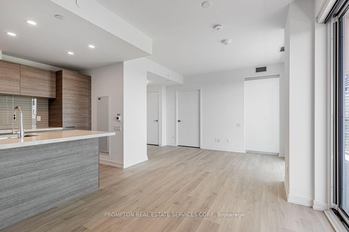 3 Gloucester Street Unit 4503 photo 6