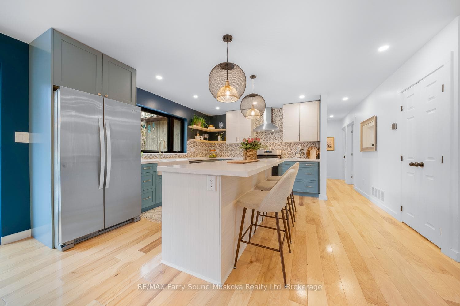 5 Hillview Drive photo 13