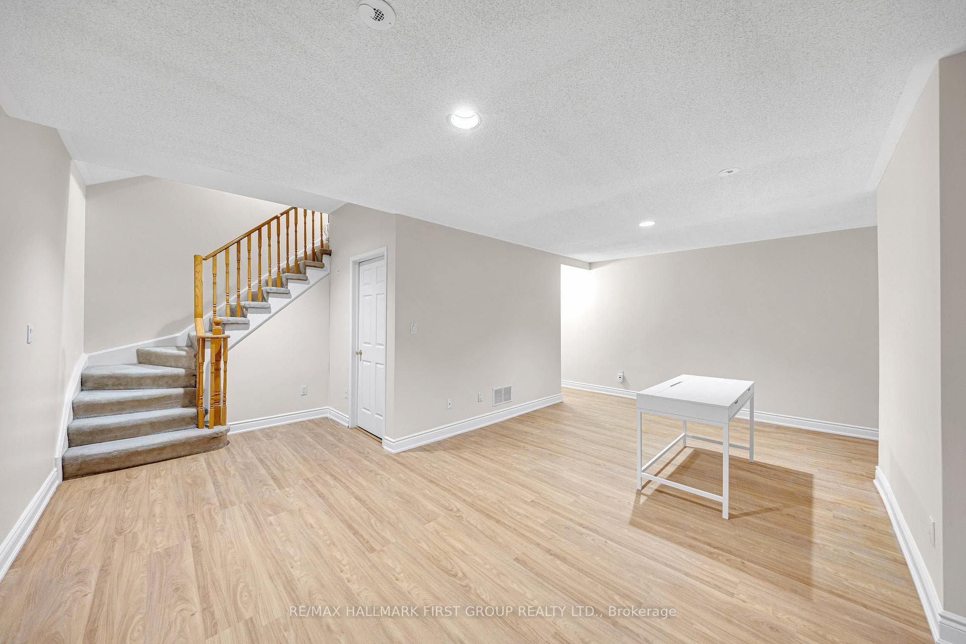 29 Rosebank Drive Unit 102 photo 25