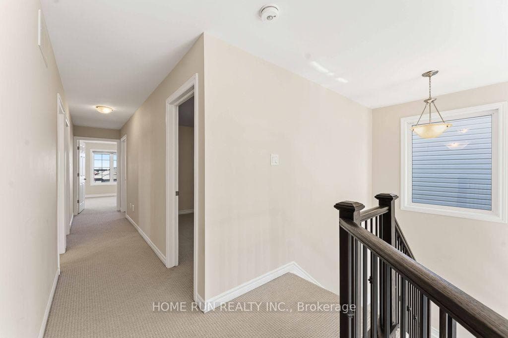 95 Shinny Avenue photo 24