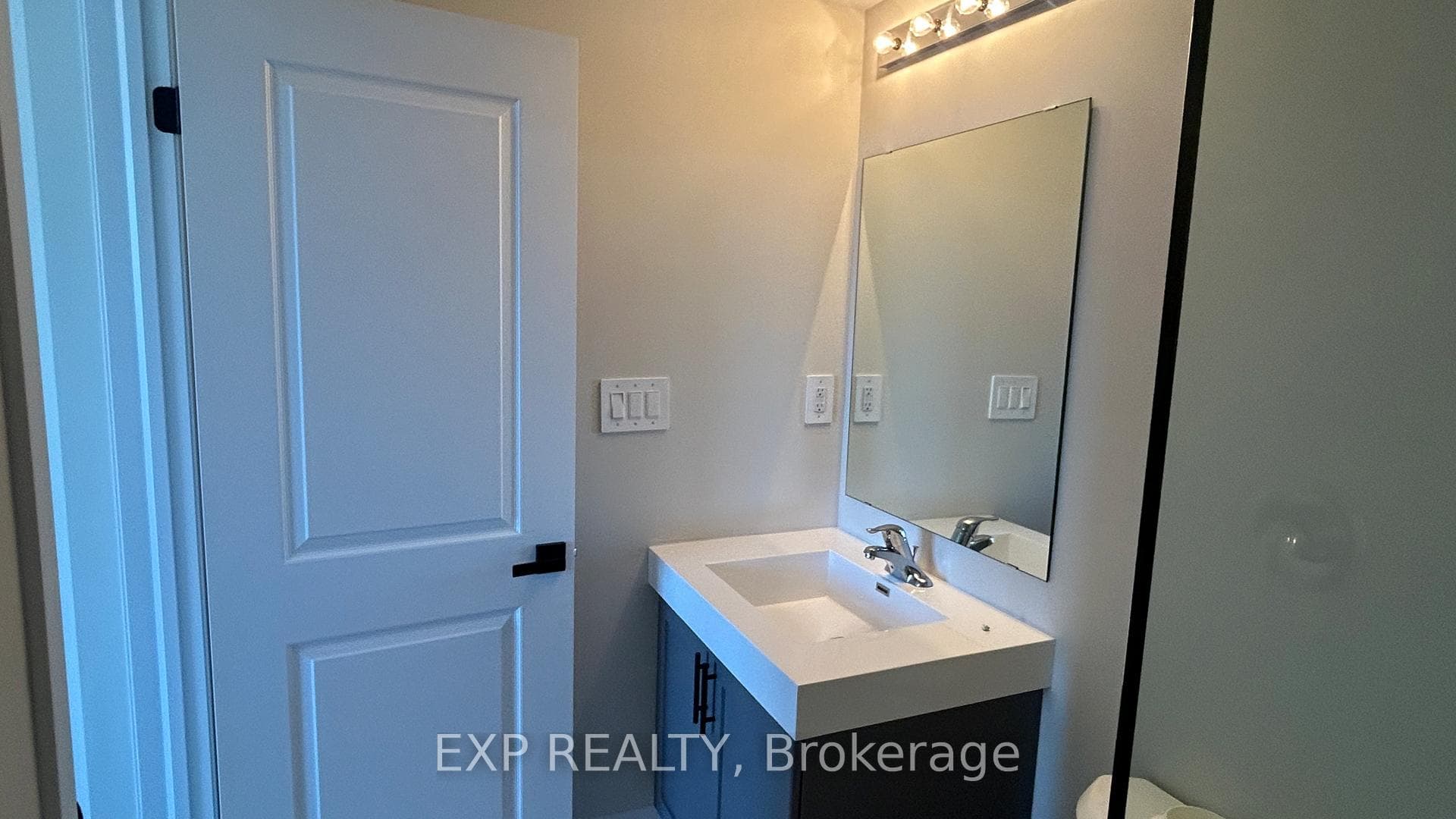 1585 Rose Way Unit 116 photo 21
