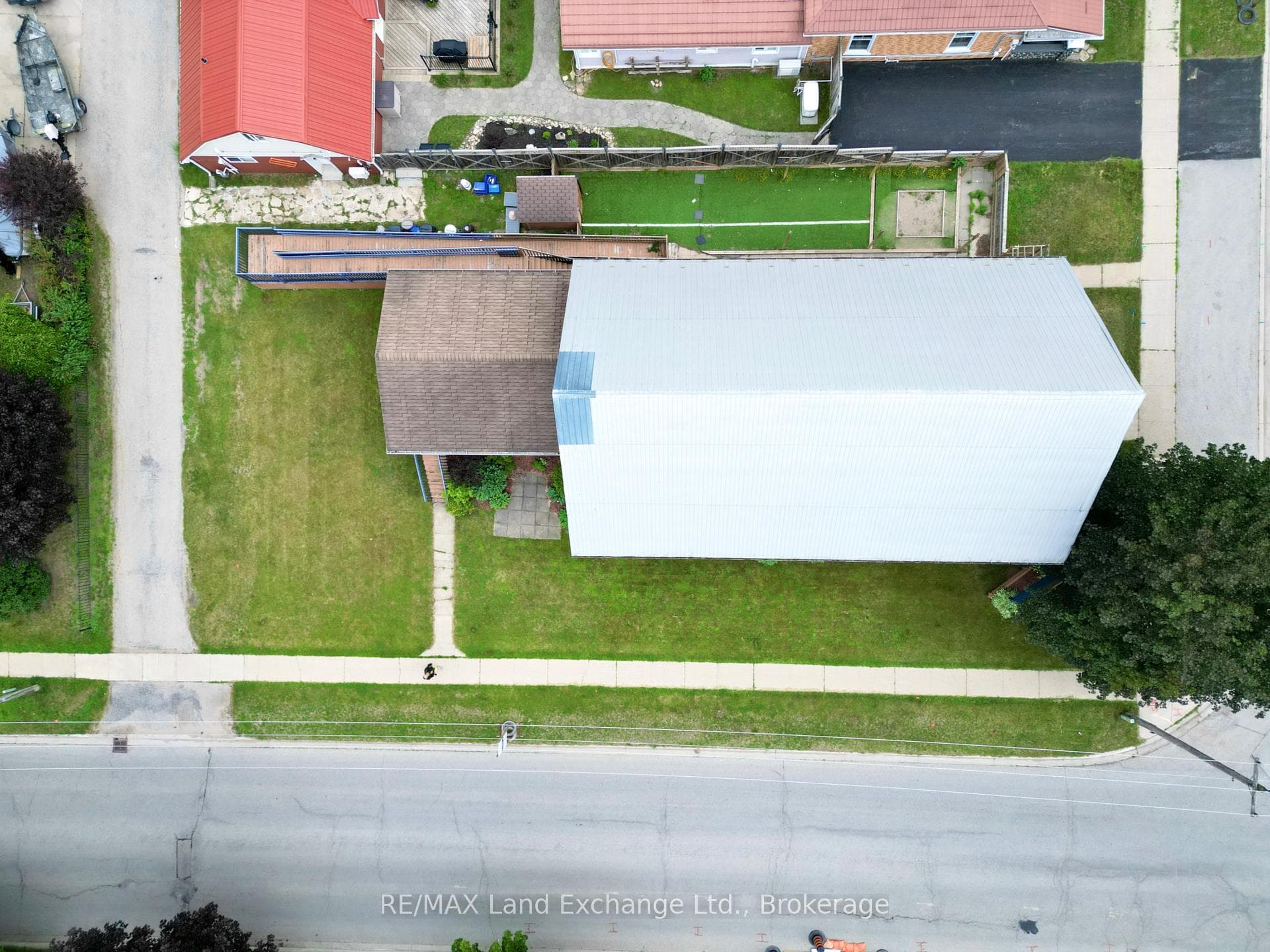 641 Market Street photo 19