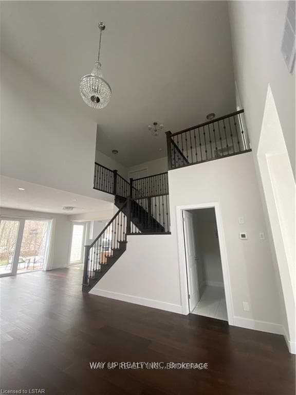 853 Zaifman Circle photo 5