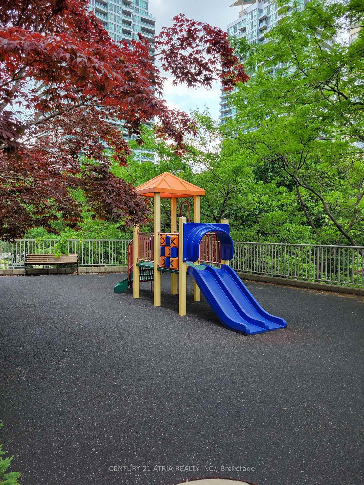Building's Children Playground