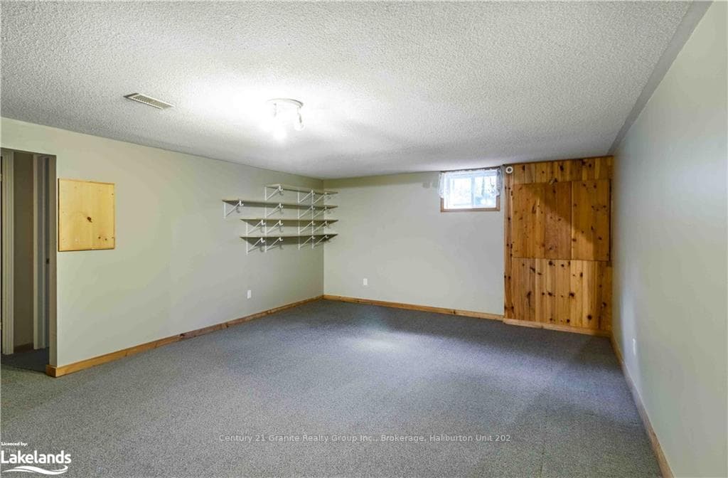 1027 BLAIRHAMPTON Road photo 37
