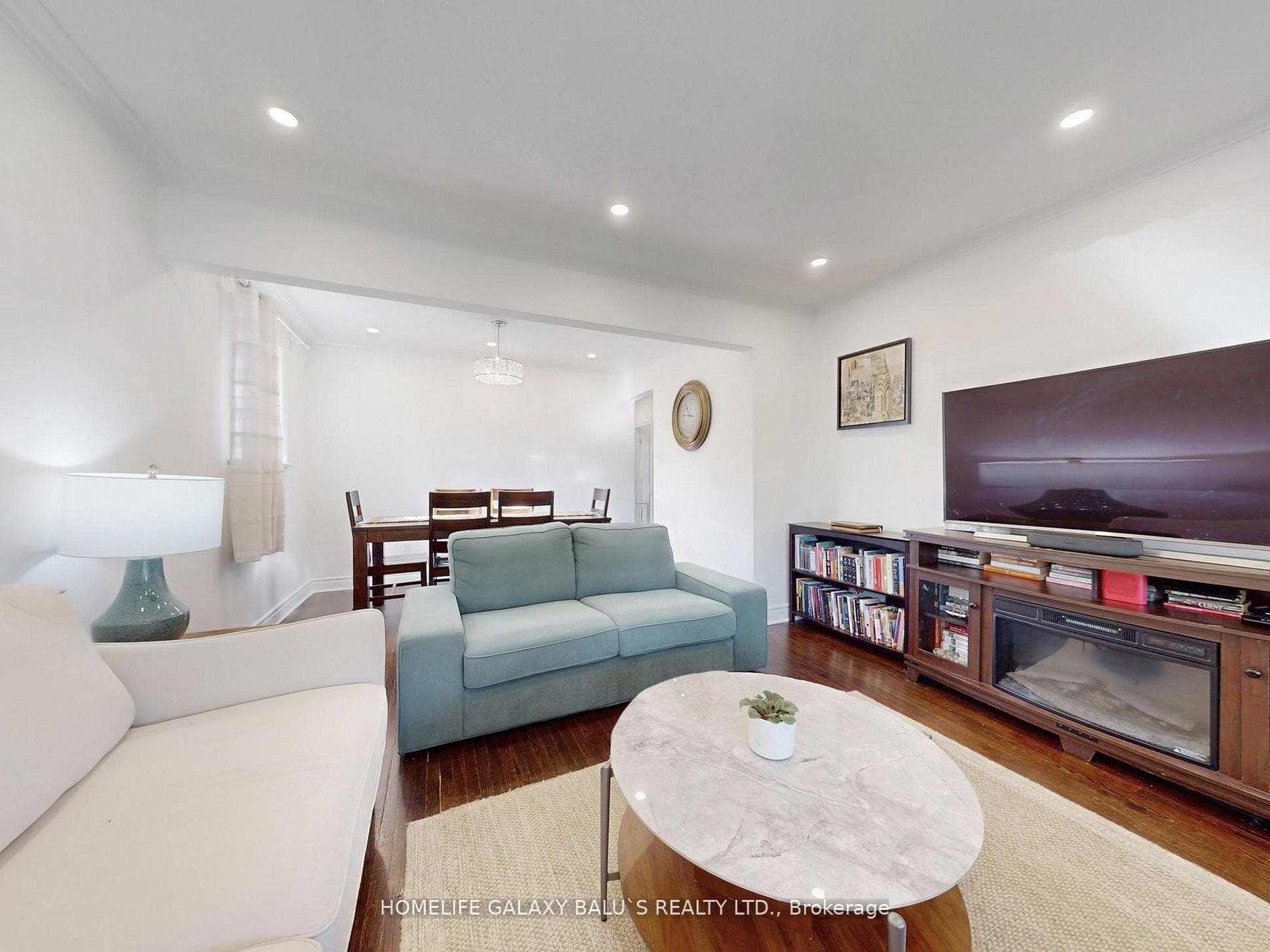 28 Ronway Crescent photo 6
