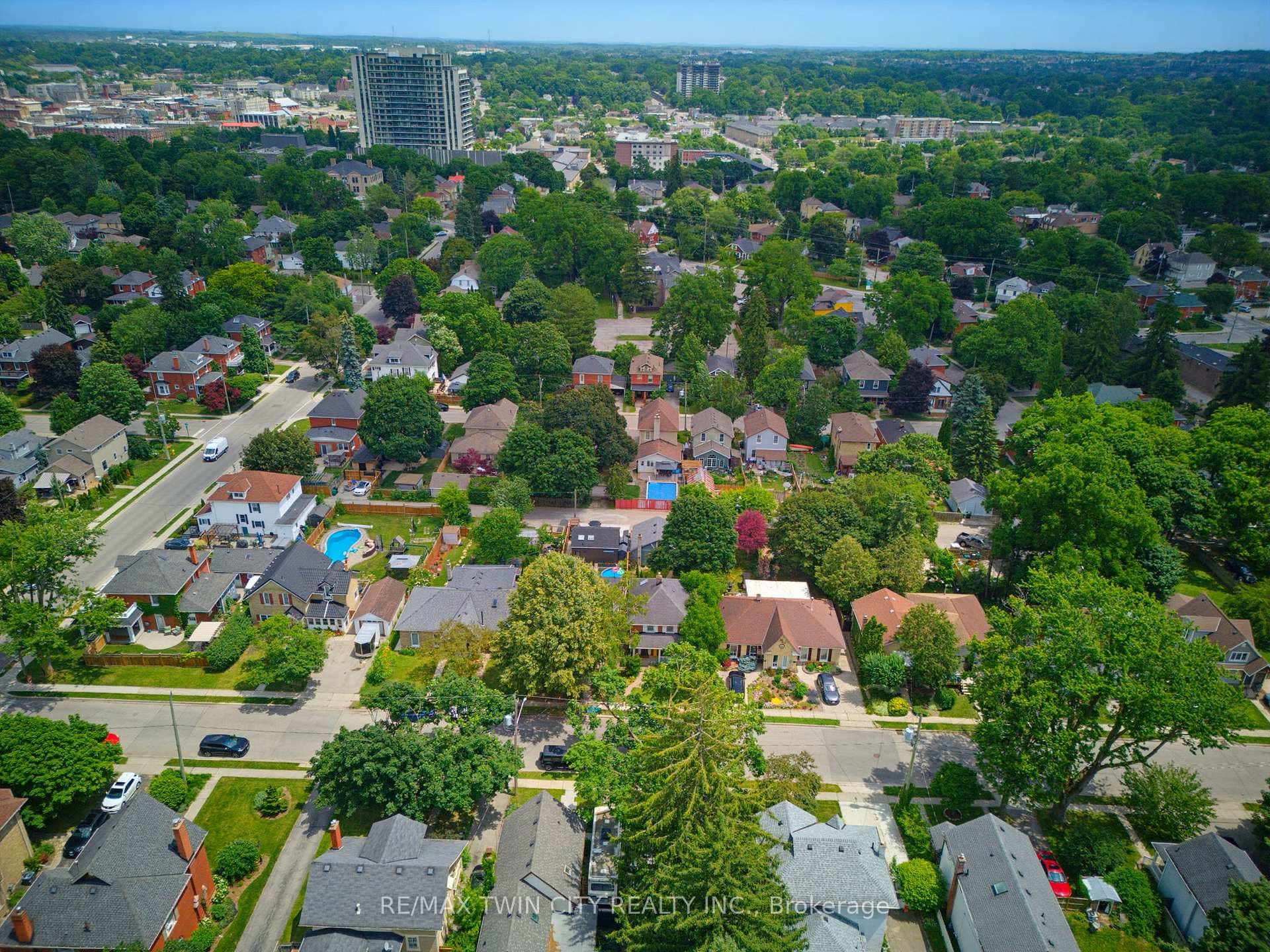 85 Barrie Street photo 33