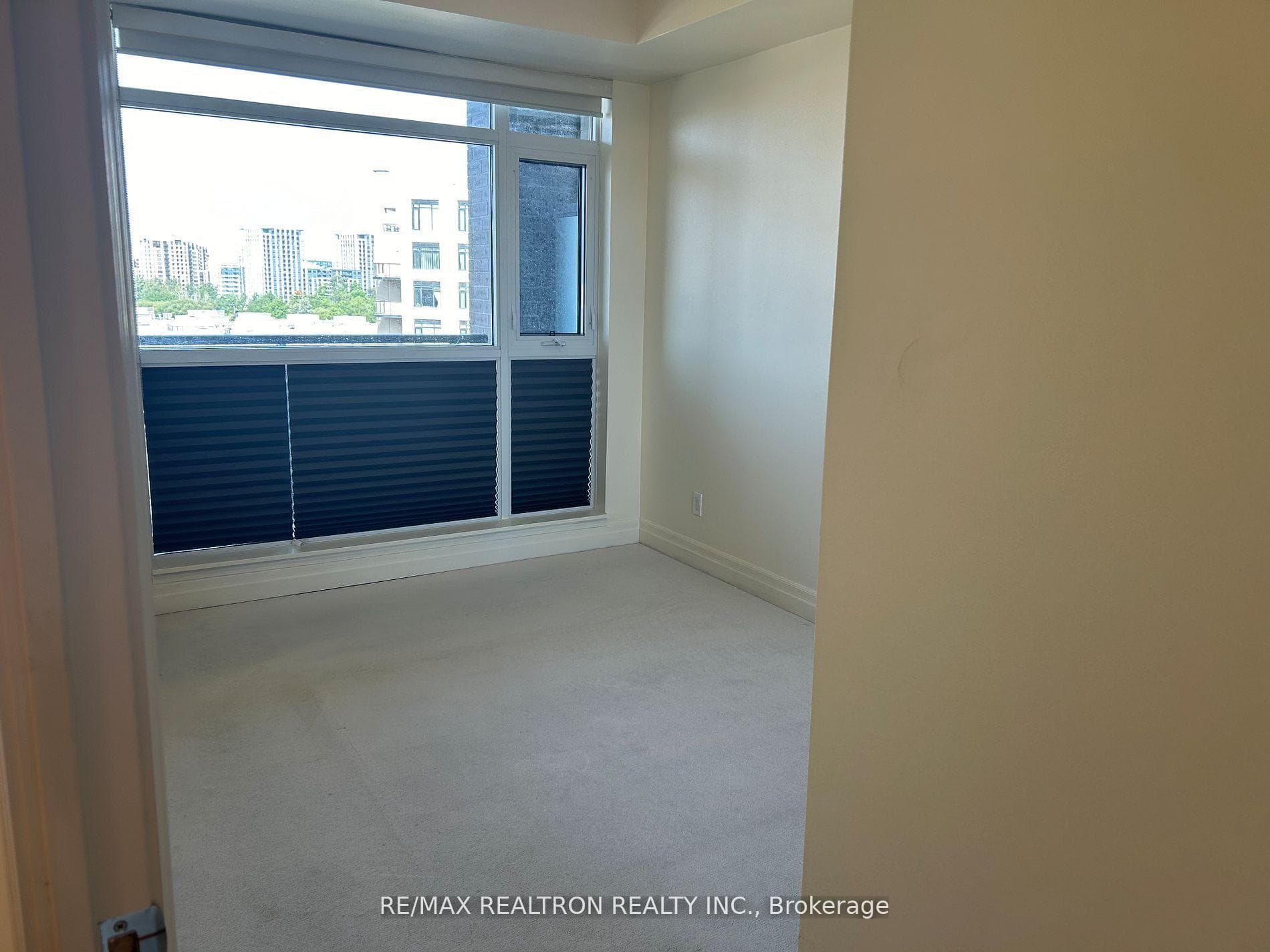 8130 Birchmount Road Unit 813 photo 8