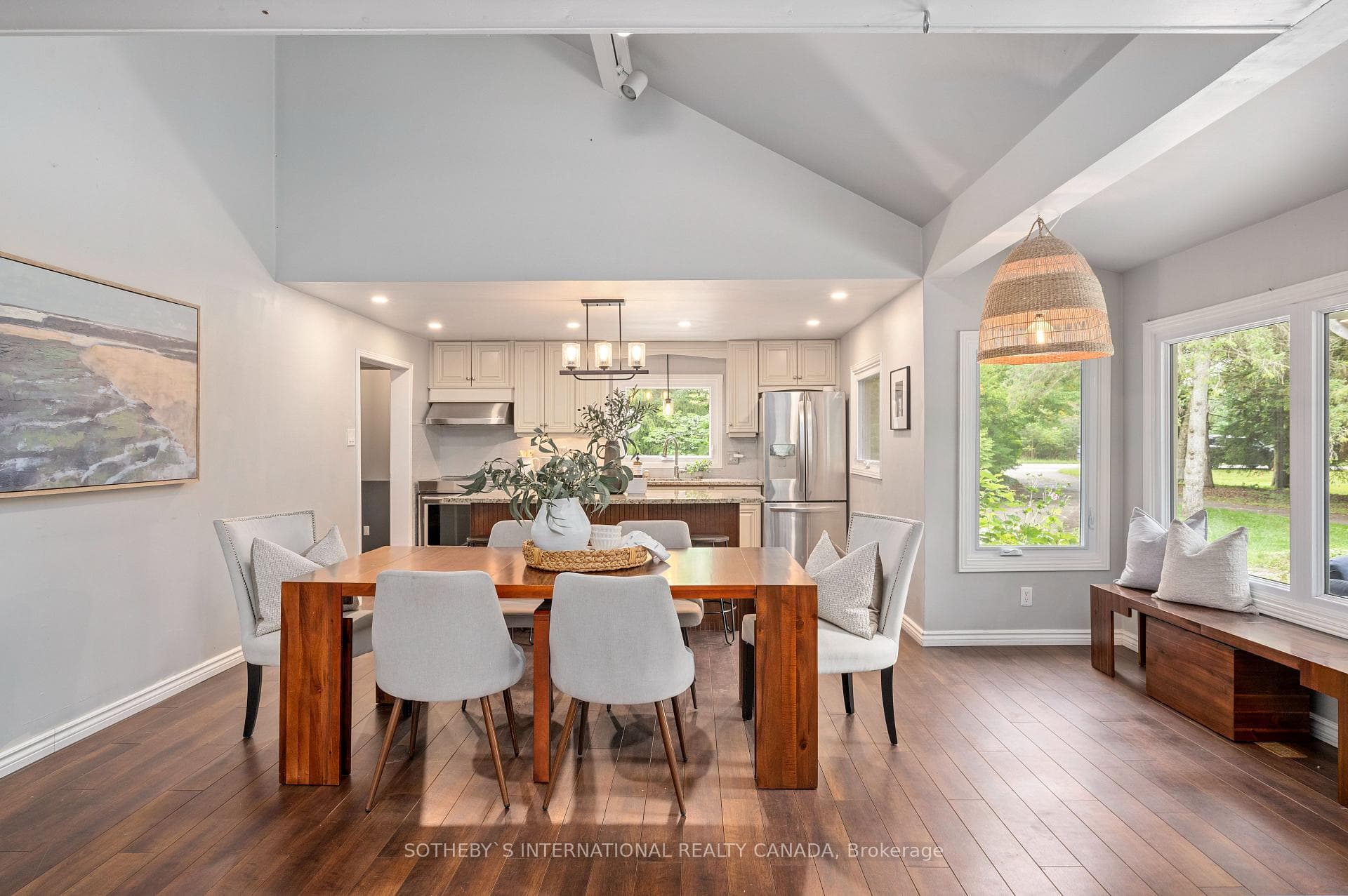 22687 Jury Road photo 11
