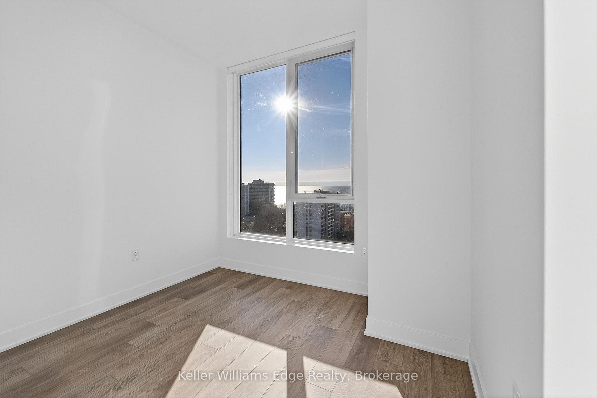 2088 James Street Unit 1307 photo 22