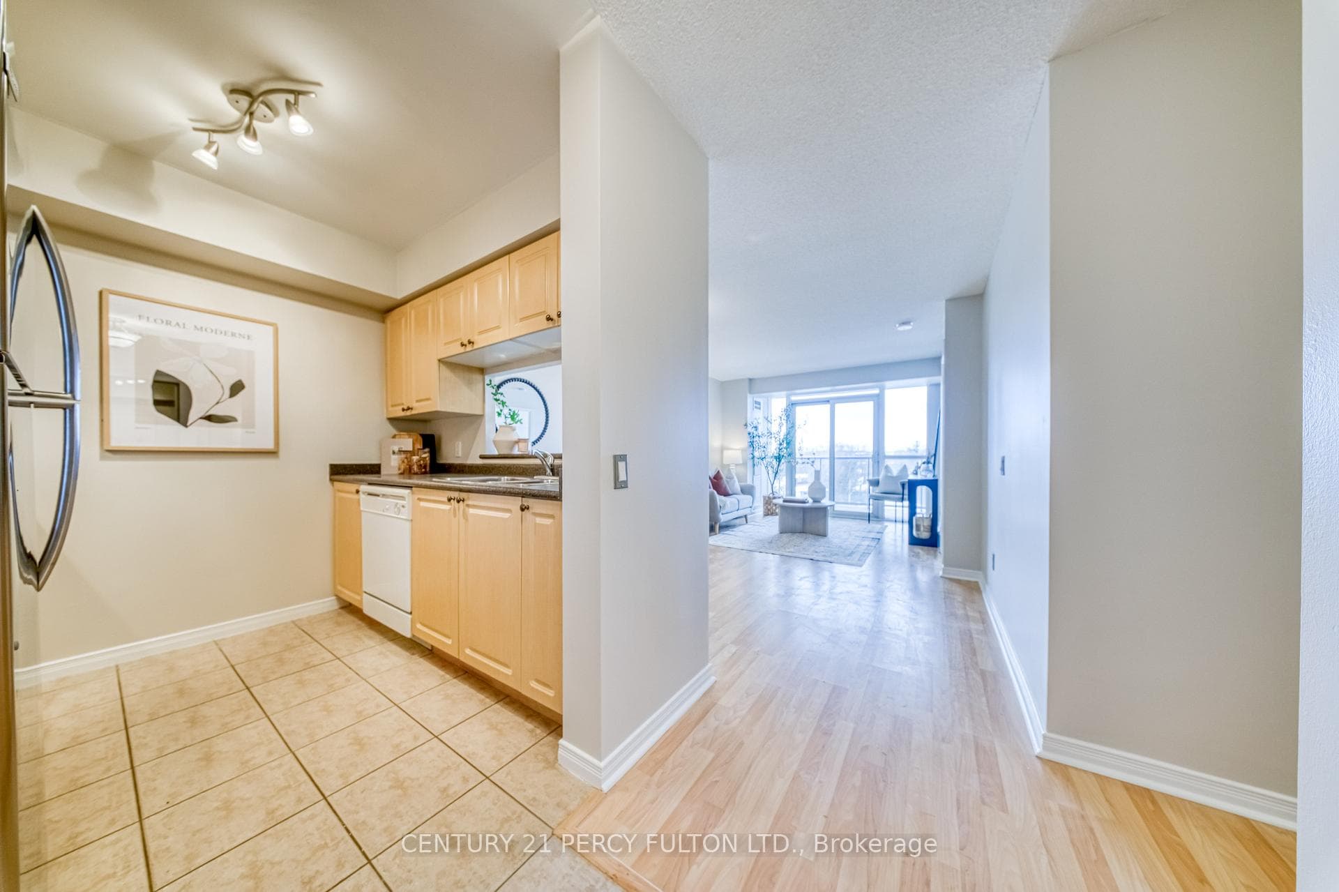 1200 The Esplanade Road Unit 601 photo 7