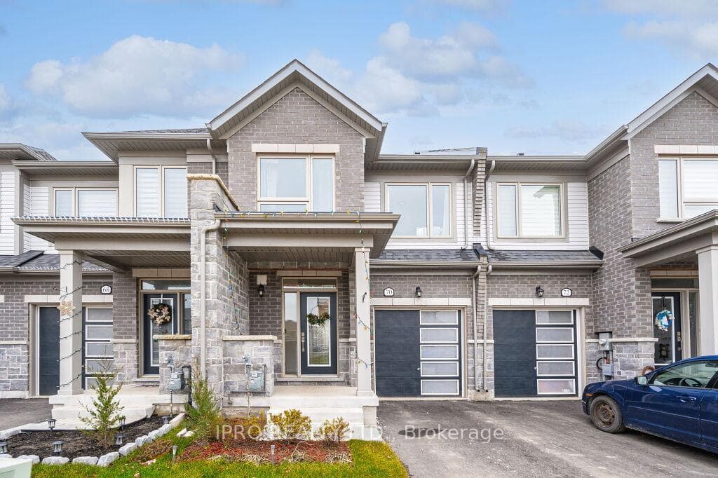 70 Edminston Drive photo 1