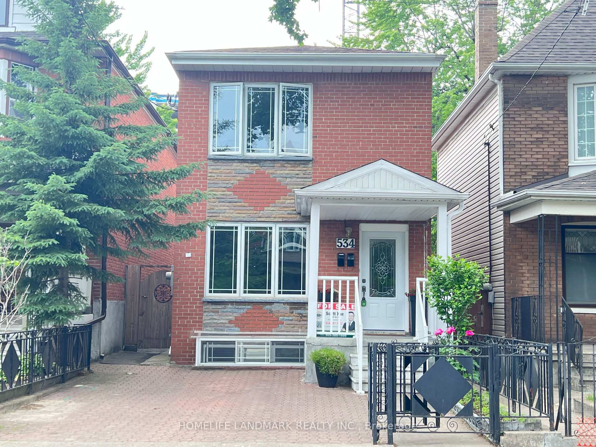 534 Saint Clarens Avenue photo 2
