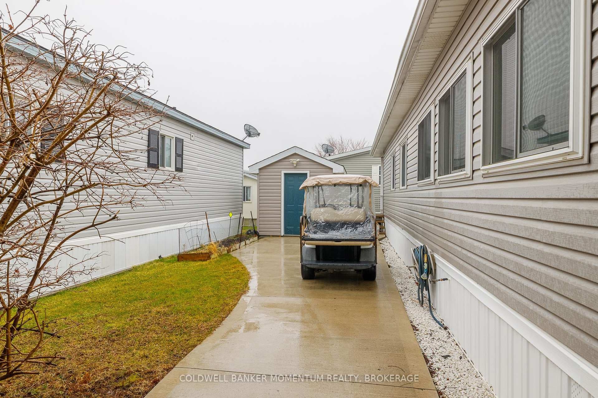 3033 Townline Road Unit 70 photo 28