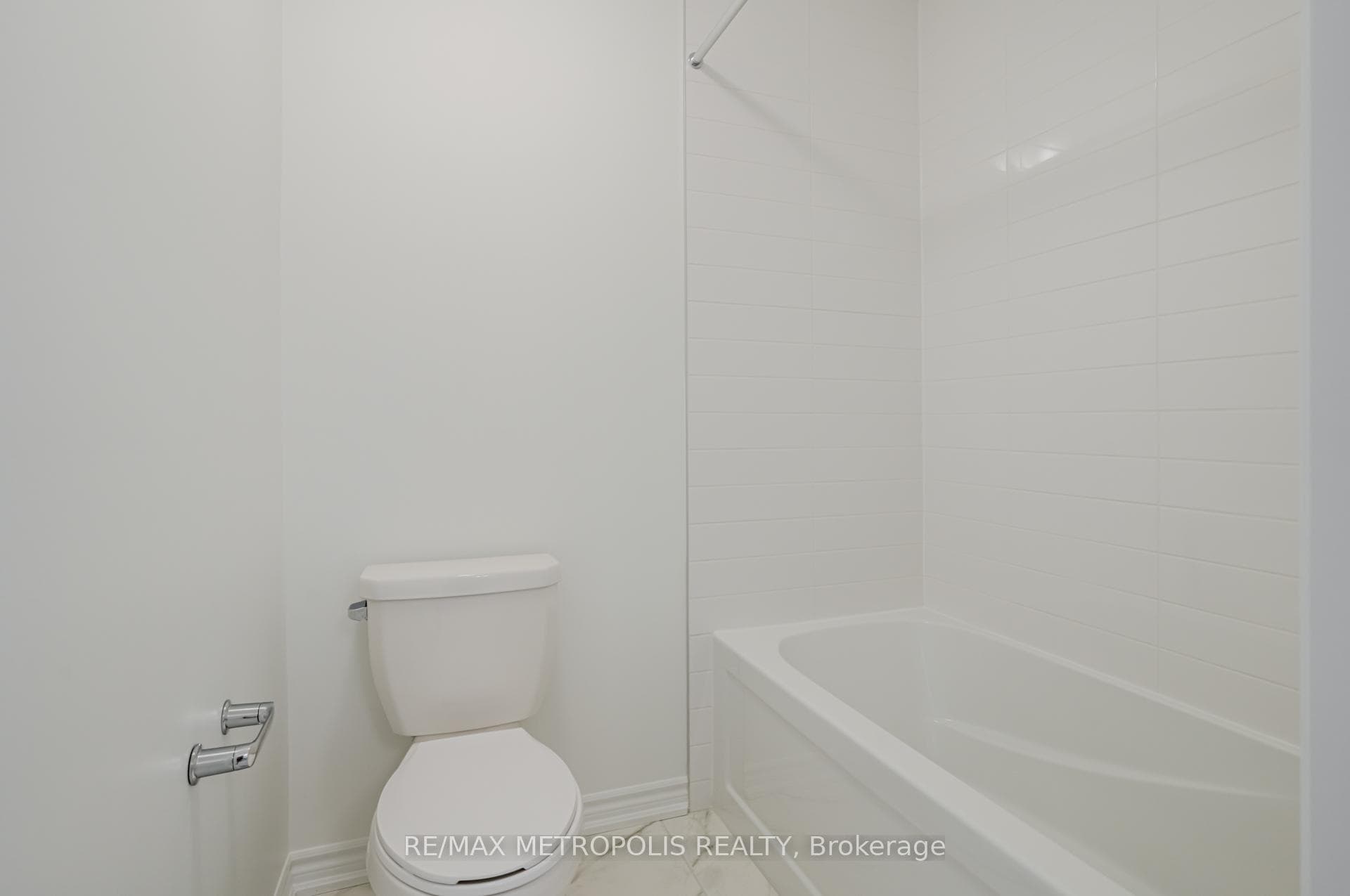 1481 Buttercup Court photo 41