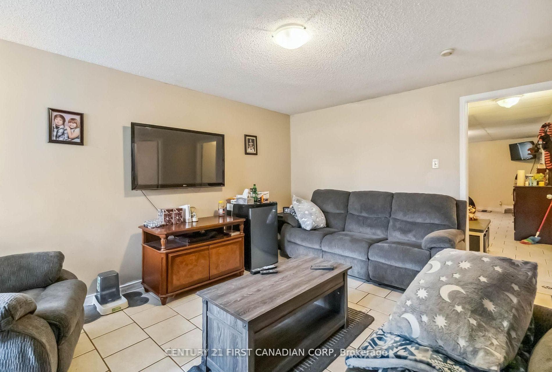 61 TANNER Drive photo 22