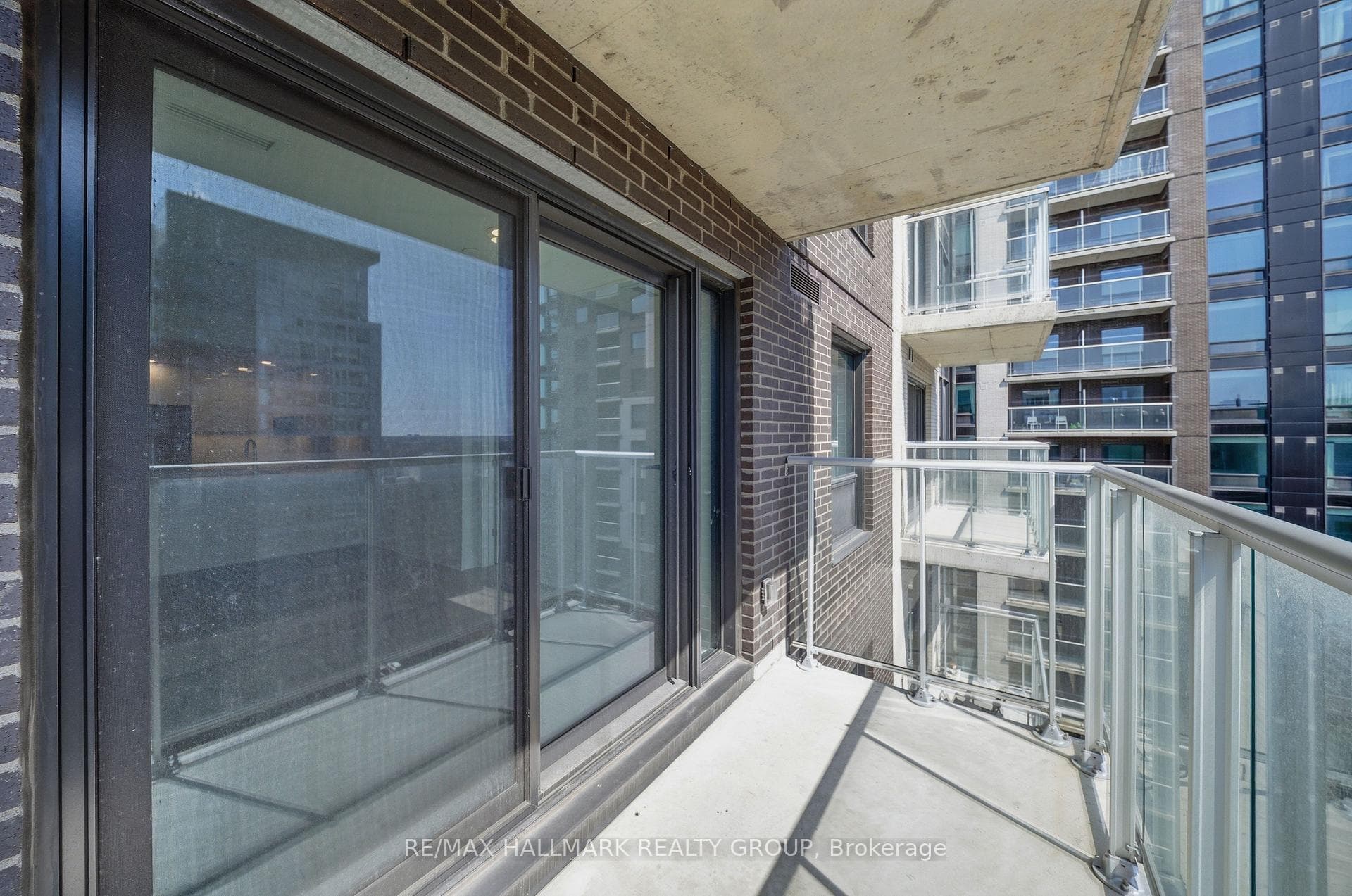 180 George Street Unit 2008 photo 17