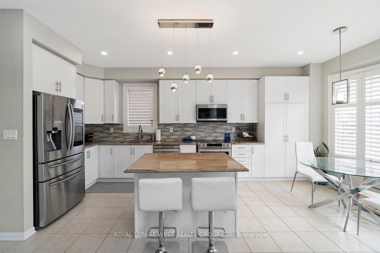 162 Willet Terrace photo 11