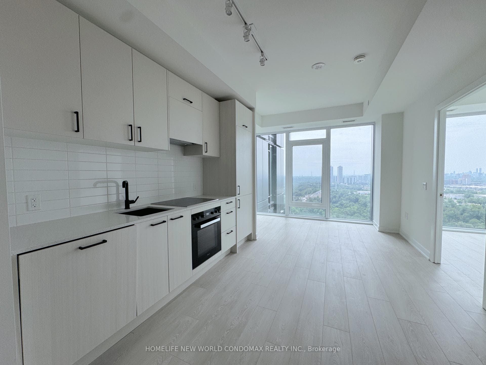 5 Quarrington Lane Unit 2710 photo 11