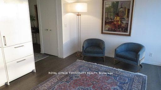 1 Bloor Street Unit 6708 photo 7