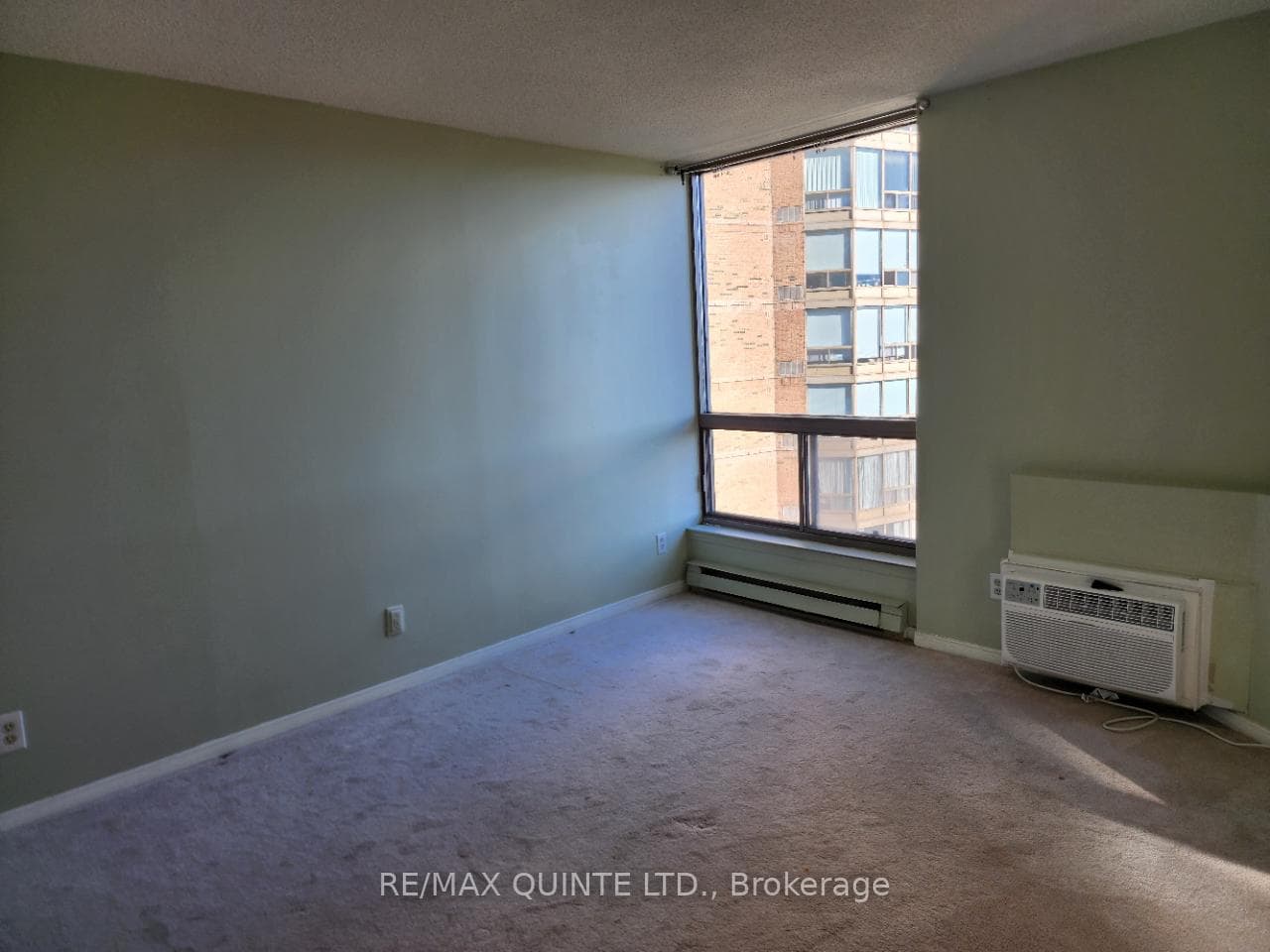 344 FRONT Street Unit 605 photo 14