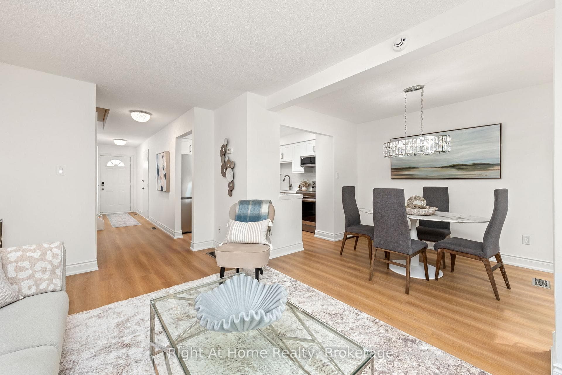 1330 Trowbridge Drive Unit 37 photo 3