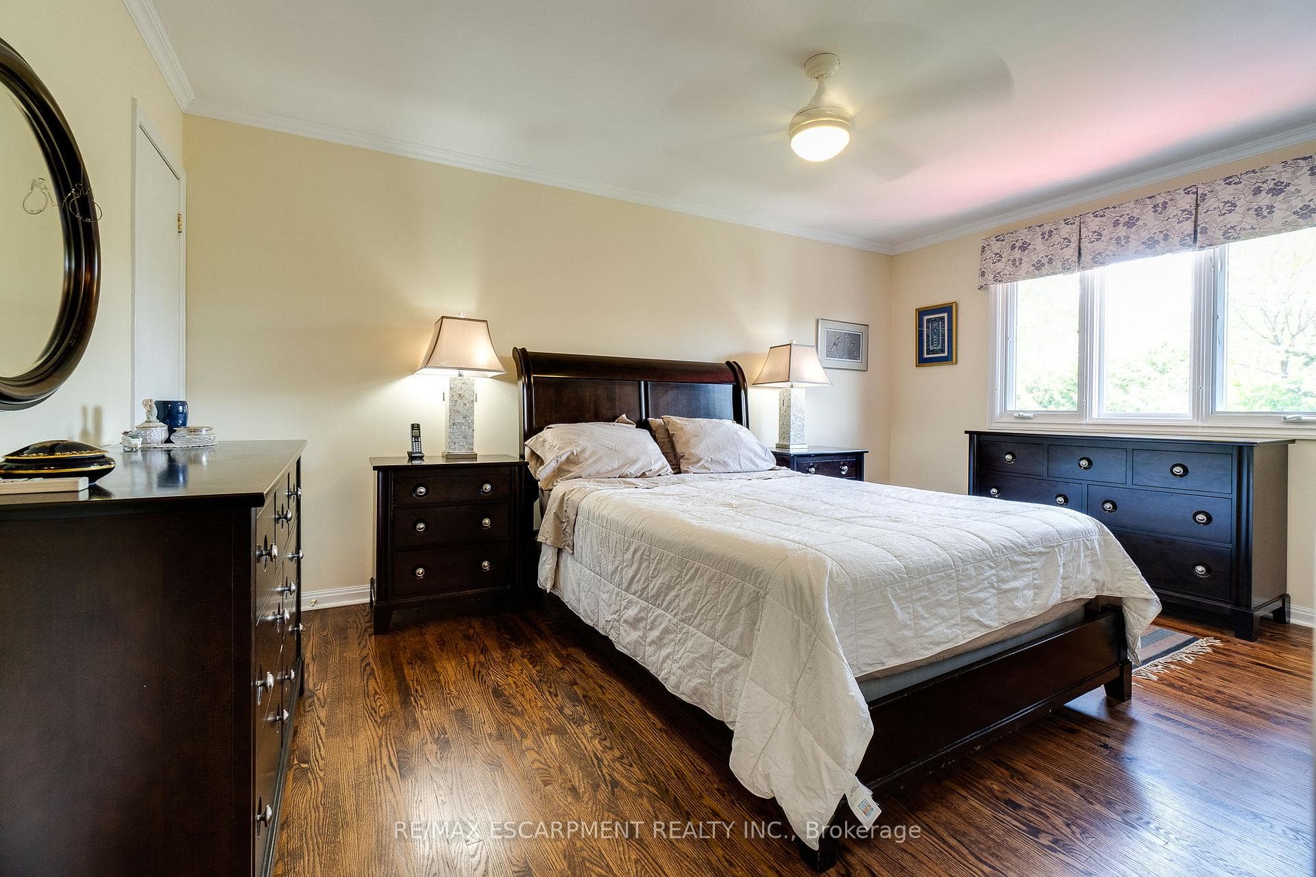 399 Goodram Drive photo 25